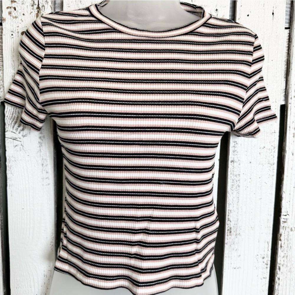 H&M Ribbed Baby Tee Jr Size Medium 90s Y2K Vibe Pink Black White Stripe Top Crew